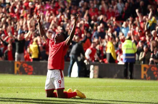 开云网页版-多年流浪后反杀利物浦 福星阿沃尼伊助森林下克上