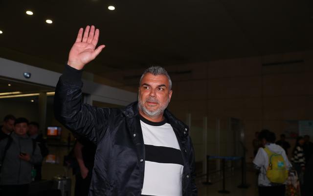 开云网页版-中超冠军教头加速再就业？曝亚欧两队争夺奥拉罗尤