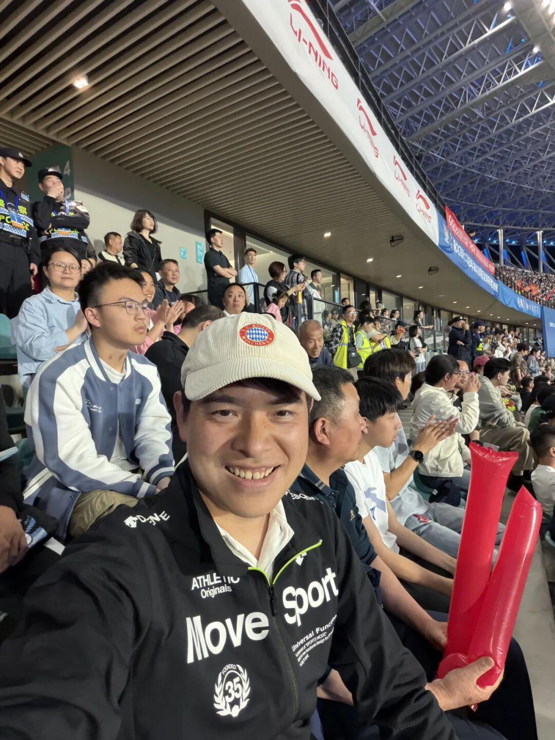 我对凌晨4点的洛杉矶毫无兴趣,但想为8点的比赛呐喊助威